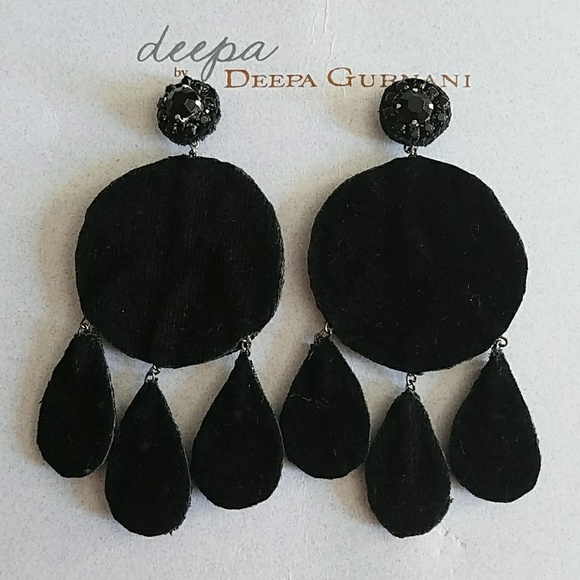 🖤 GLITTERED ORB DROP EARRINGS 🖤 - Picture 4 of 4